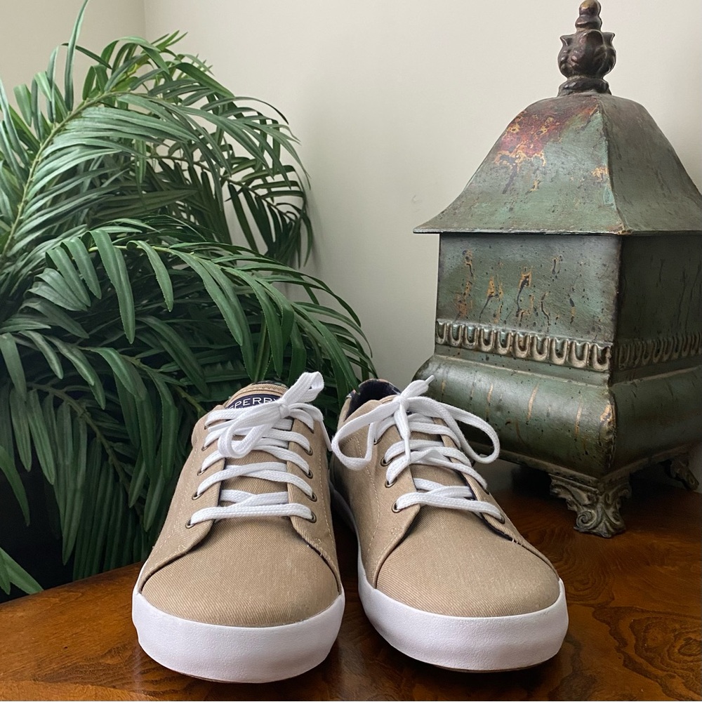 Sperry Tuck LTT Sneakers - Picture 2 of 9